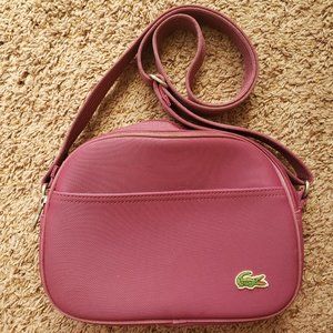 Lacoste Plum New Classic 26 Shoulderbag